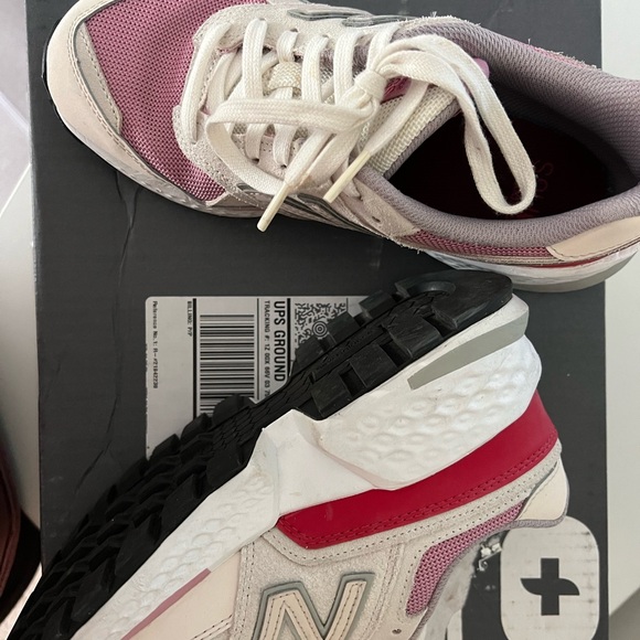 Figs New Balance sneakers - Picture 3 of 5